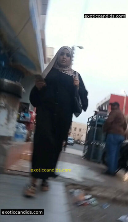 Arabic Hijabi Feet Pack 1 - Image 8